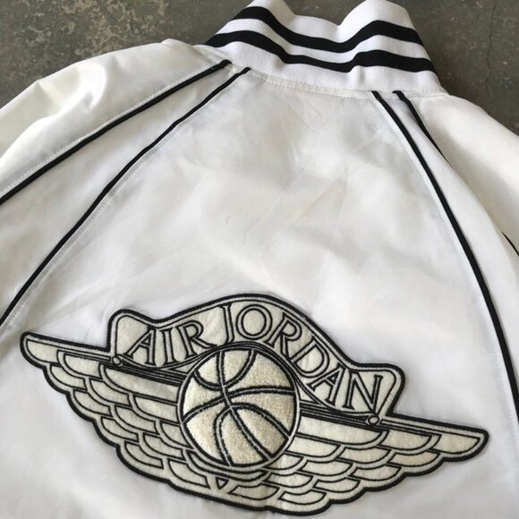Air Jordan Retro Varsity Jacket - Picture 1 of 7